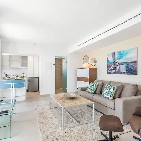 Vistas By Menorca Vacations Apartamento Son Bou